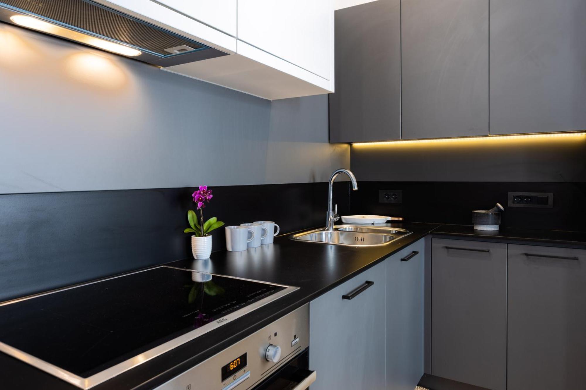 Apartment Ratko By Blueapartments - Free Private Parking Zagreb Exteriör bild